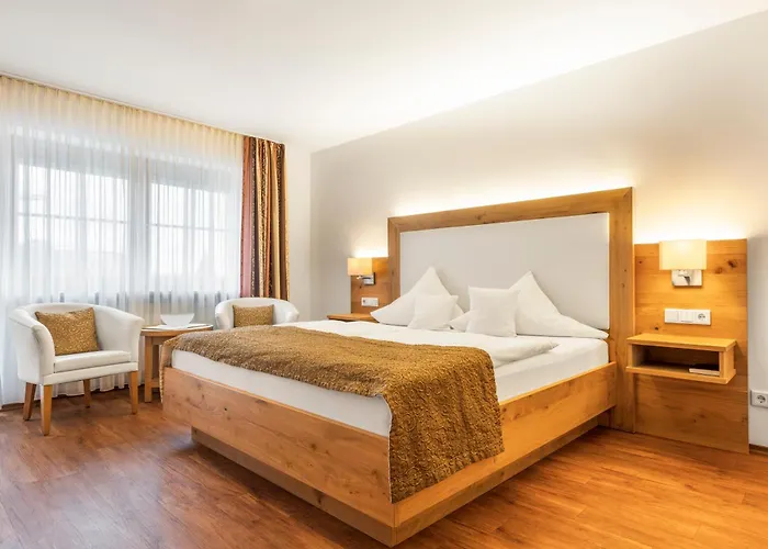 Wander Und Aktiv Hotel Roesslwirt
